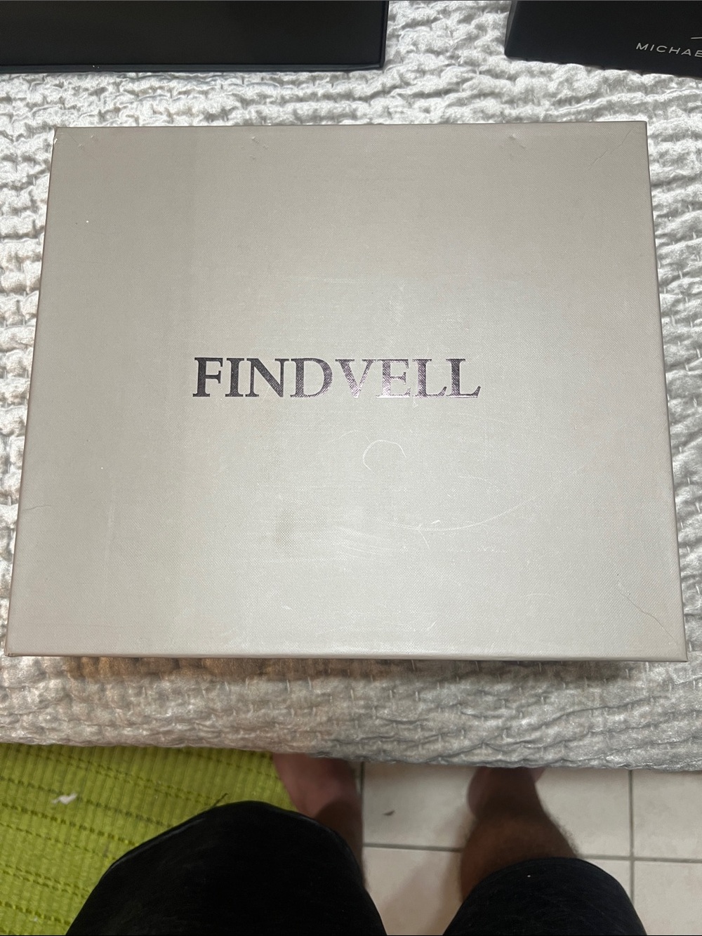 FINDVELL Luxury Shoe Box in Light Beige